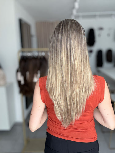 Komfort Perücke Alexis mit Highlights | Größe M | 65-70 cm Länge